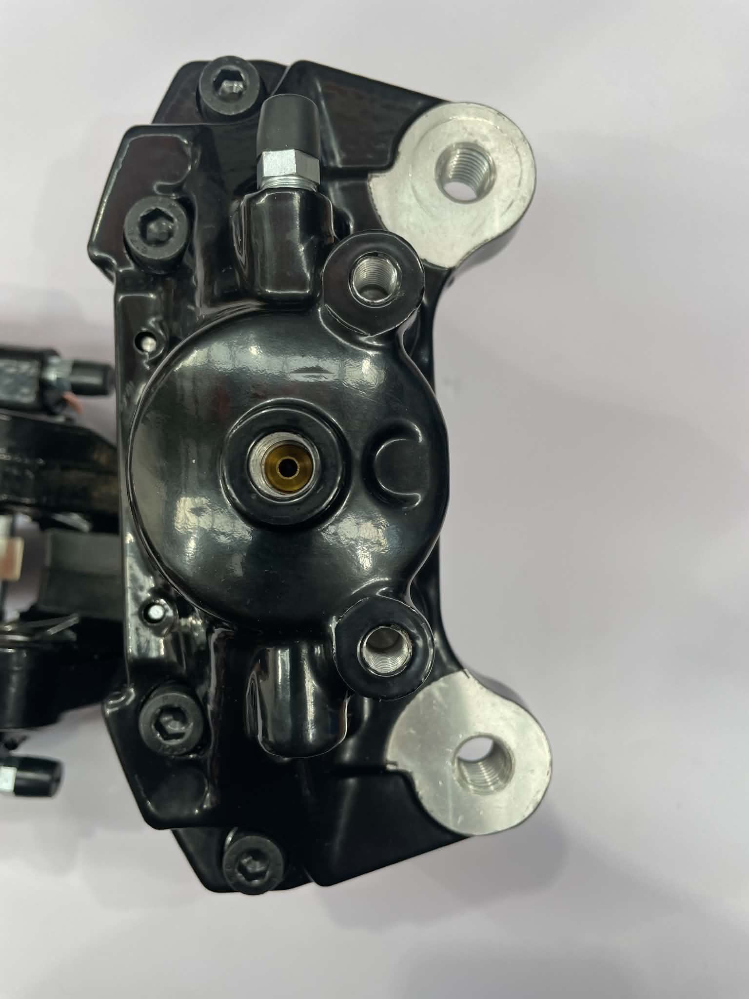 Z33 350z/V35 SKYLINE 'TRACK' Edition Rear Brake Calipers & Pads (Pair) - DISCOUNT