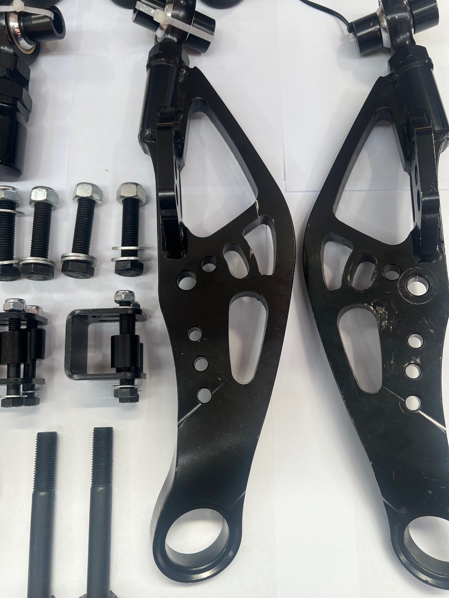 86 / GR86 / BRZ +40mm through to +70mm Front Lower control arms - DISCOUNT