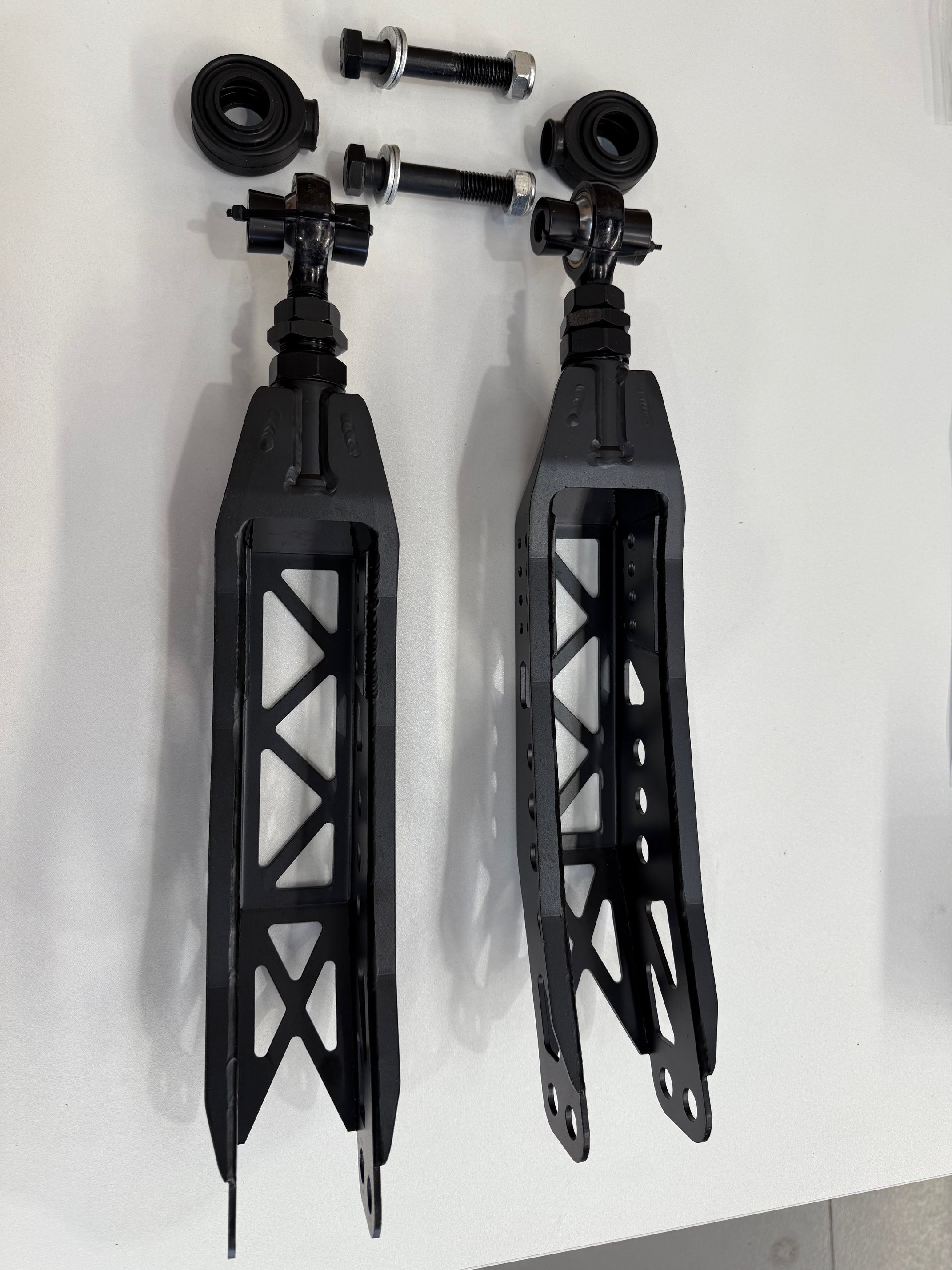 IS200/IS300 Adjustable Rear Lower Control Arms (RLCA) - DISCOUNT