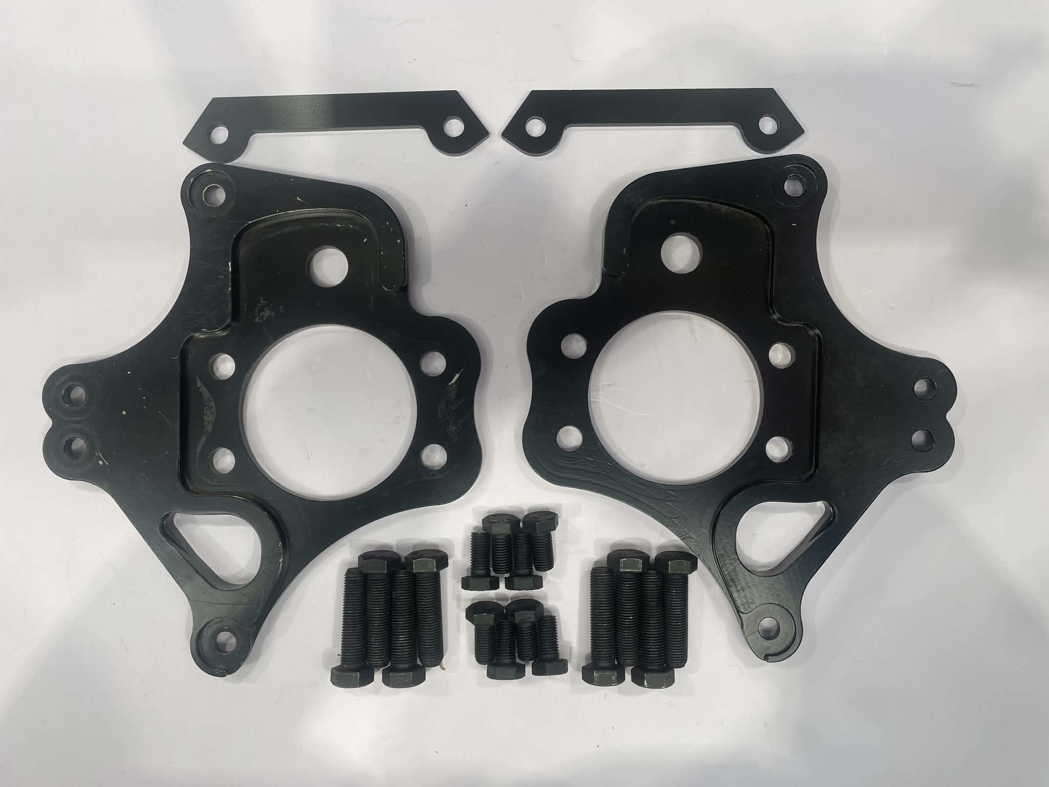 2 pot Nissan dual caliper brackets (pair) - DISCOUNT
