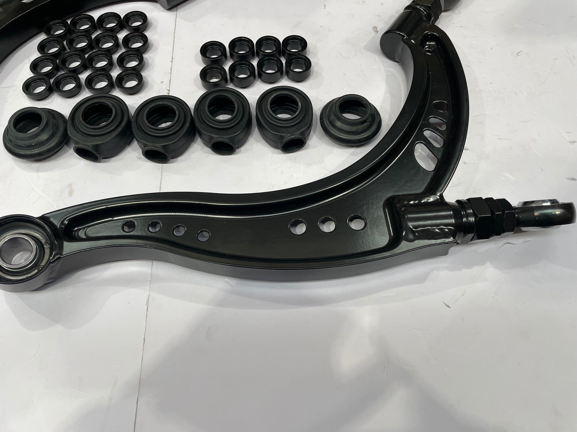 V1 S/R Chassis Super Lock FLCA's - S14/S15/R33/R34 +30mm > +65mm LCA's - DISCOUNT