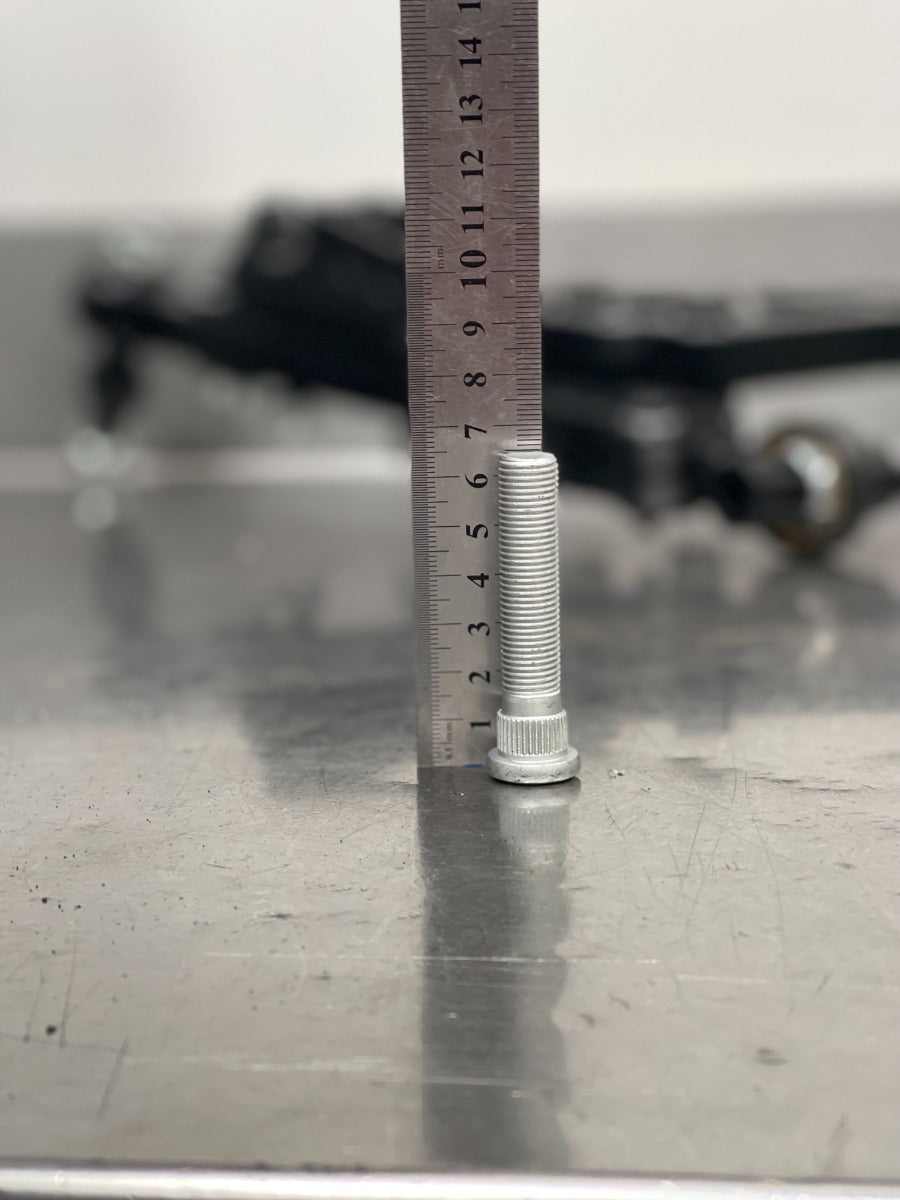 +20mm extended wheel studs