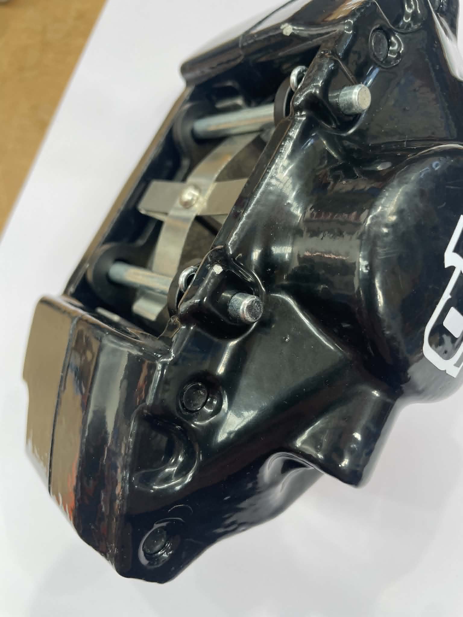Z33 350z/V35 SKYLINE 'TRACK' Edition Rear Brake Calipers & Pads (Pair) - DISCOUNT