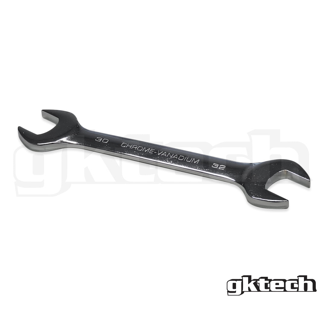 Double open ended spanners
